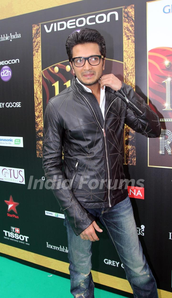 Ritesh Deshmukh at IIFA Rocks Green Carpet