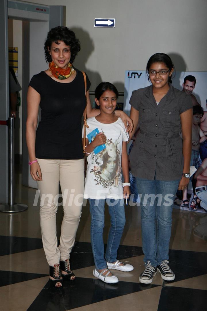 Gul Panag at Premiere of movie 'Chillar Party'