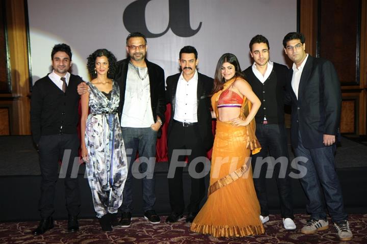 Aamir Khan, Imran, Vir Das, Kunal Roy, Shenaz Treasury and Poorna at Delhi Belly success bash at Taj