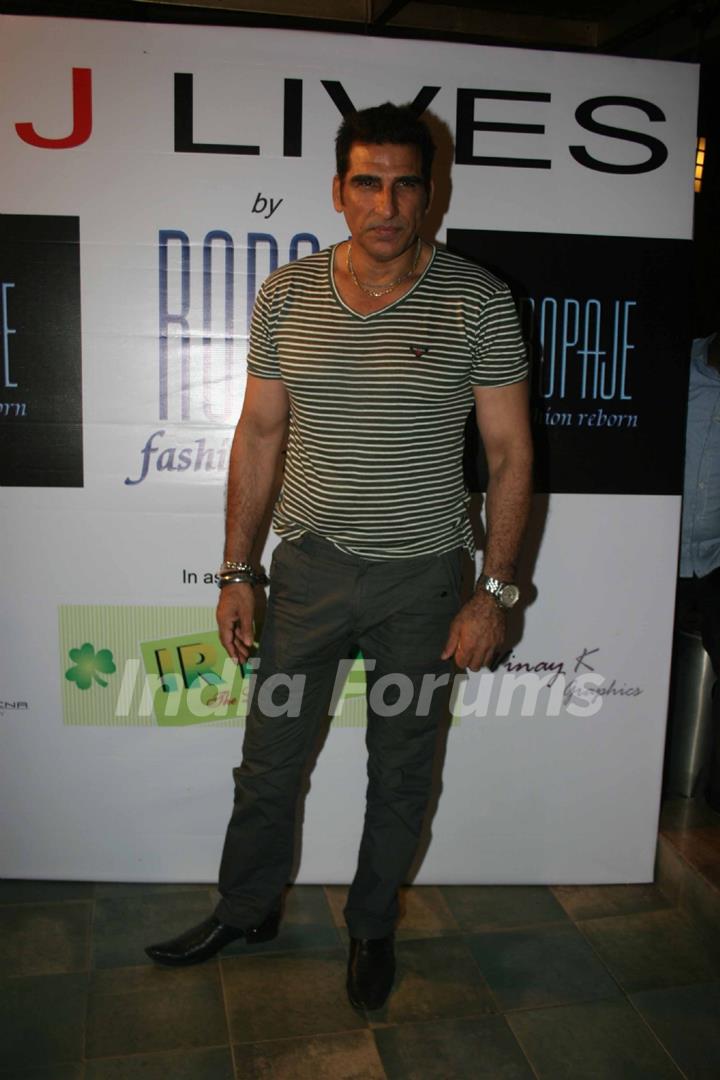 Mukesh Rishi at  'MJ LIVES' party