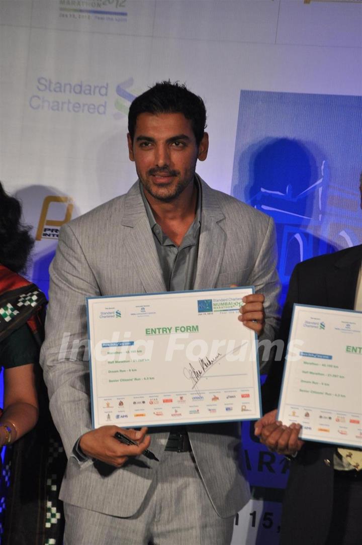 John during the launched of registrations for Mumbai Marathon 2012 categories of 9th Edition at Trident Hotel