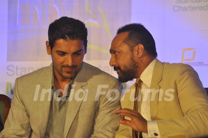 John Abraham and Rahul Bose at Mumbai marathon press meet, Trident