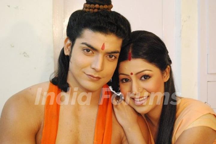 Gurmeet & Debina as Ram & Sita