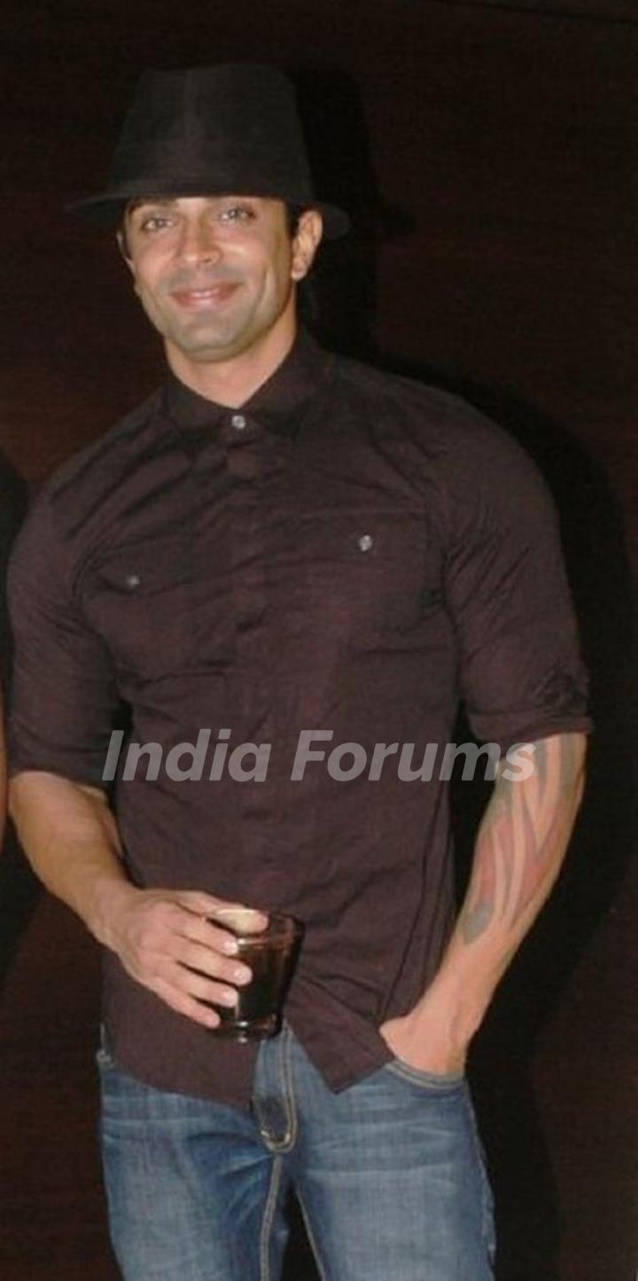 Karan Singh Grover