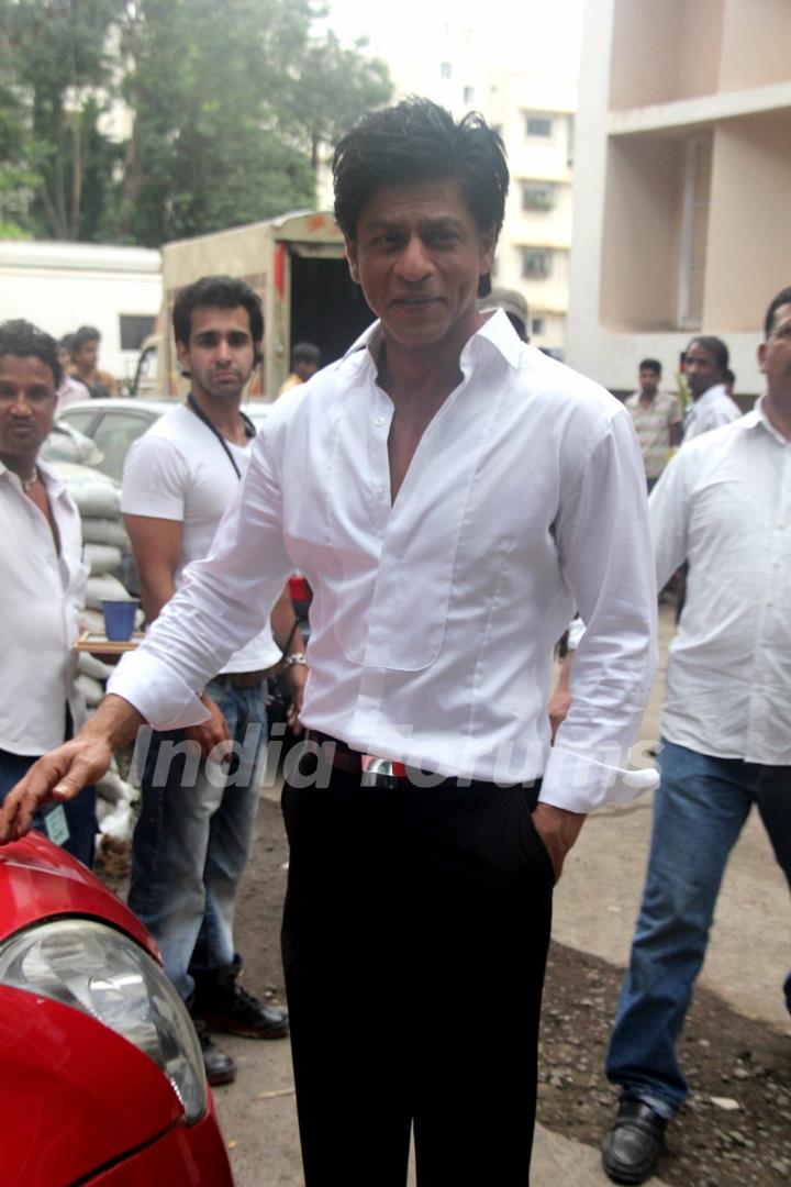 Shah Rukh Khan snapped at Mehboob Studios