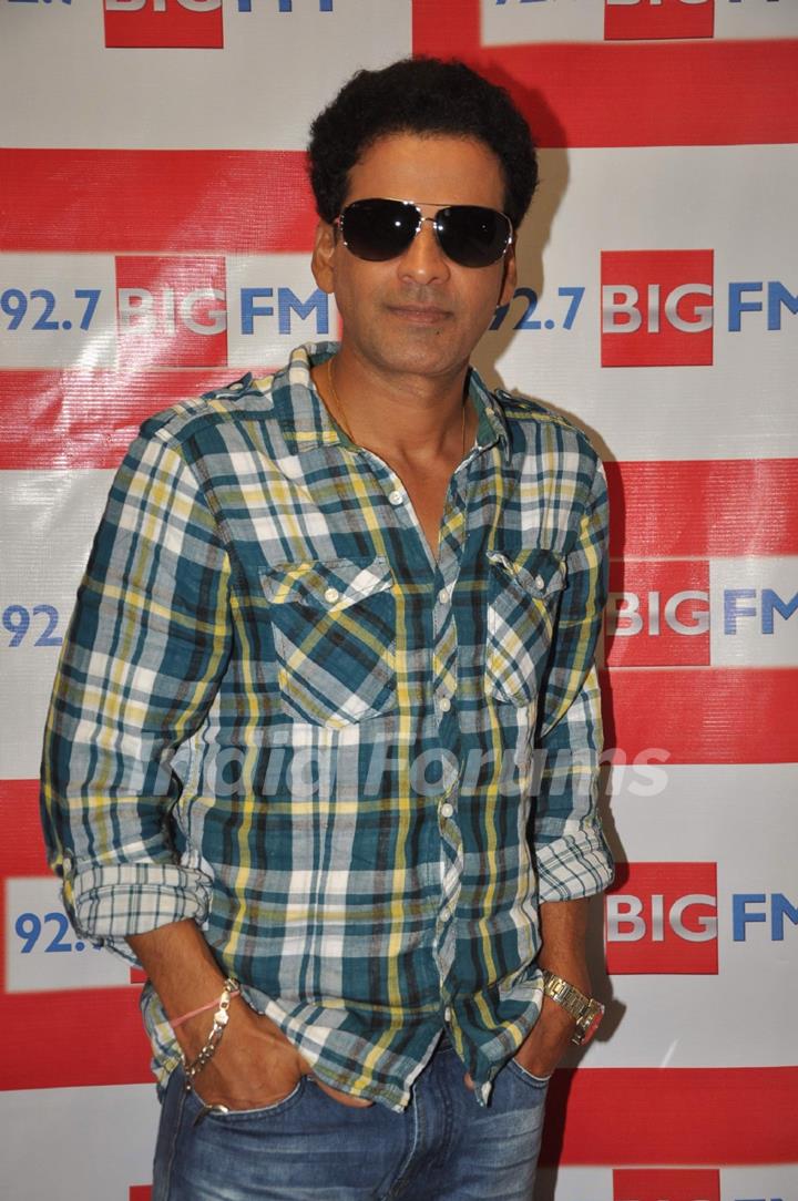 Manoj Bajpai at Aarakshan promotional event at Big FM