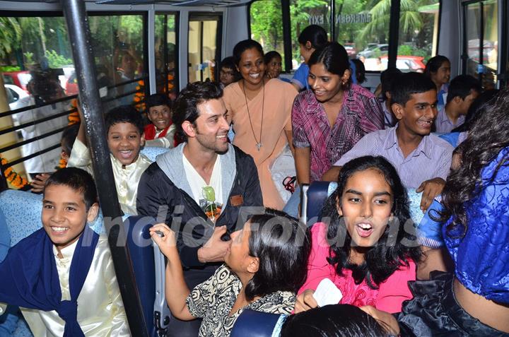 Hrithik Roshan donates Bus to Dilkush School in Juhu