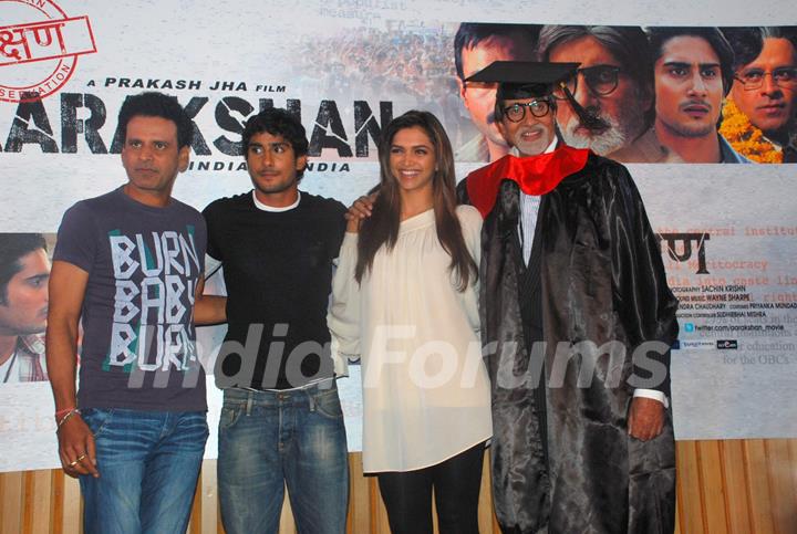 Deepika Padukone at Aarakshan film promotions at Welingkar college. .