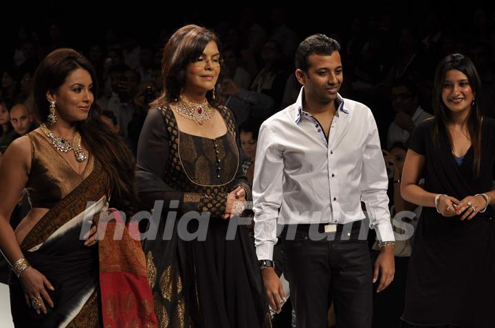 Models walk on the ramp for Sawan Sukha at IIJW 2011 show day 3. .