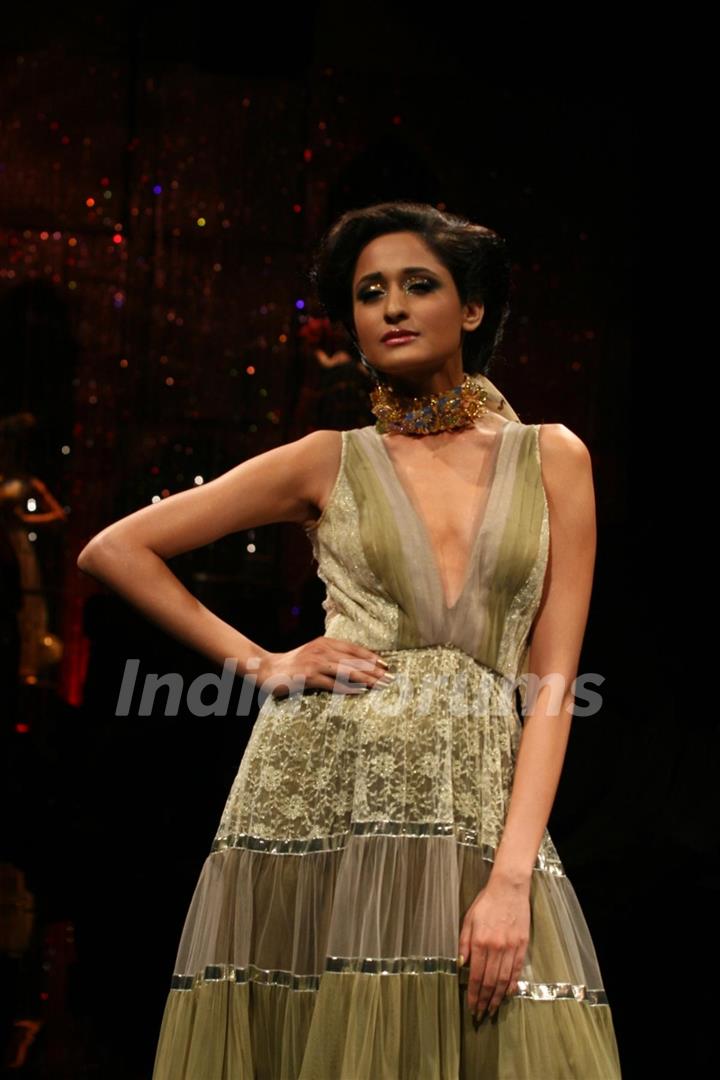 India International Jewellery Week (IIJW) 2011 Finale Show