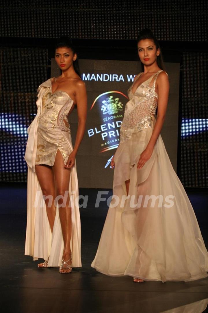 Malaika Arora Khan and Amrita Arora walk the ramp for Mandira Wirk at the Blenders Pride Fashion Tour 2011