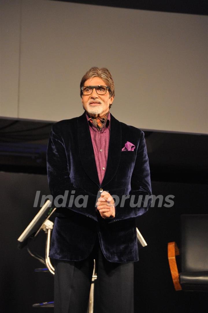 Amitabh Bachchan graces the Kaun Banega Crorepati launch at JW Mariott