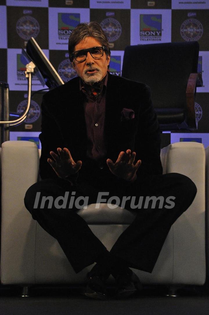 Amitabh Bachchan graces the Kaun Banega Crorepati launch at JW Mariott