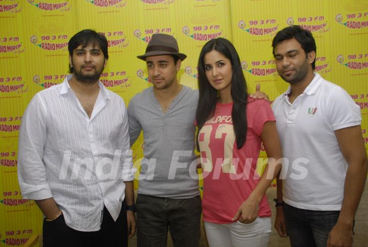 Imran and Katrina Promote MBKD at Radio Mirchi. .