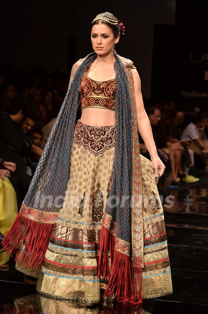 Model display the designer JJ Valaya's collection during the first day of Lakme fashion week winter/festive 2011, in Mumbai. .