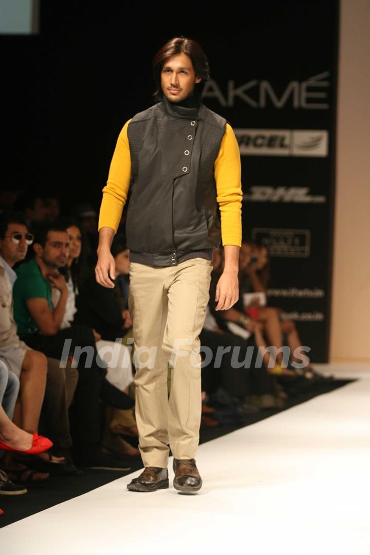 Amalraj Sengupta Show at Lakme Fashion Week 2011 Day 2