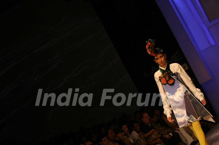 Little Shilpa Show at Lakme Fashion Week 2011 Day 2