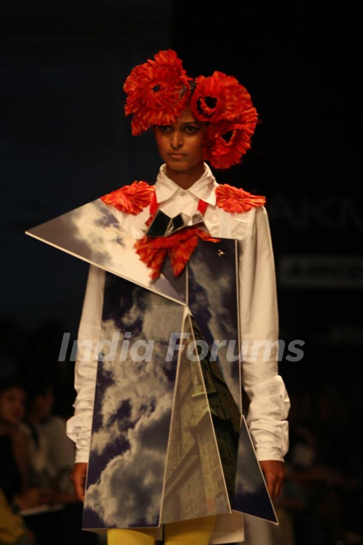 Little Shilpa Show at Lakme Fashion Week 2011 Day 2