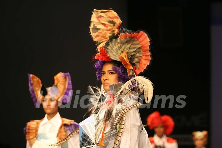 Little Shilpa Show at Lakme Fashion Week 2011 Day 2