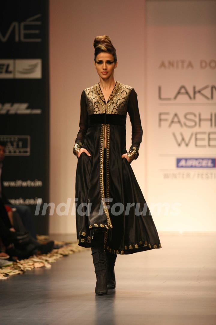 Anita Dongre Show at Lakme Fashion Week 2011 Day 2