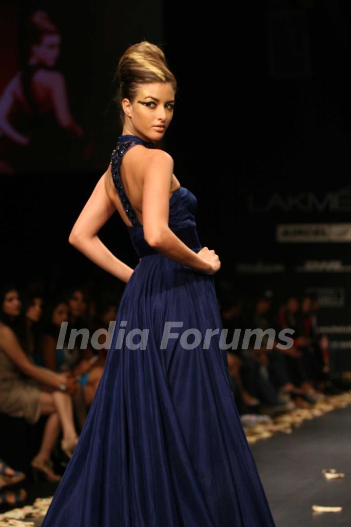 Anita Dongre Show at Lakme Fashion Week 2011 Day 2