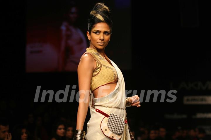 Anita Dongre Show at Lakme Fashion Week 2011 Day 2