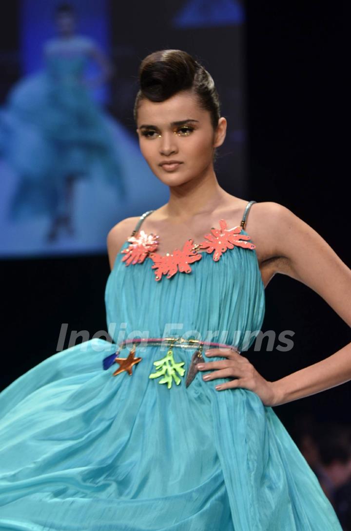 Model display creations by designer Drashta during Lakme Fashion Week Day 4 in Mumbai. .