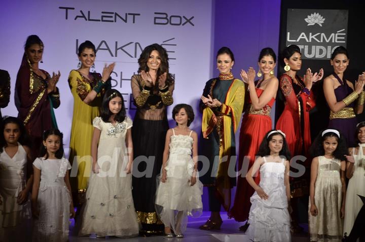 Models display creations by designer Shama Sikander during Lakme Fashion Week Day 4 in Mumbai. .