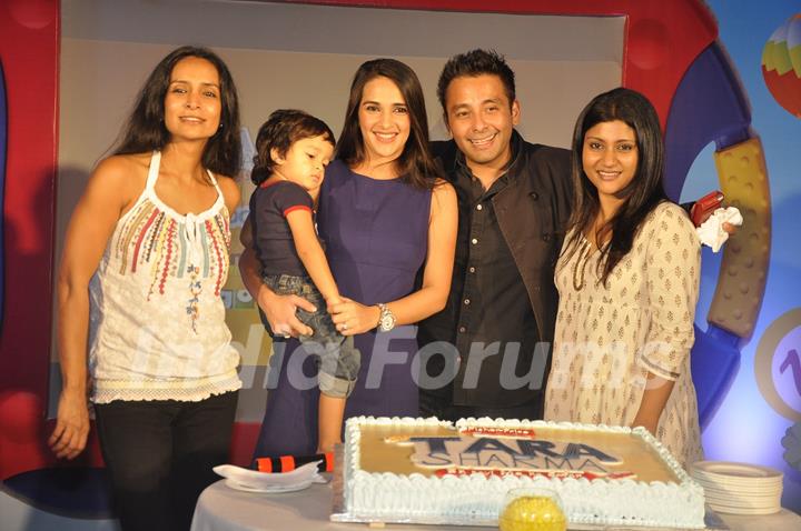 Suchitra Pillai, Tara Sharma, Roopak Saluja, Konkona Sen Sharma at the launch of Tara sharma Show. .