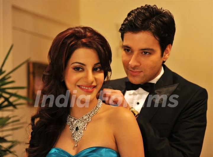 Mikaal Zulfikaar and Priti Soni in U R My Jaan movie