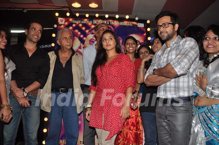 Naseeruddin, Emraan, Tusshar and Vidya Balan at first look of 'The Dirty Picture' at Bandra