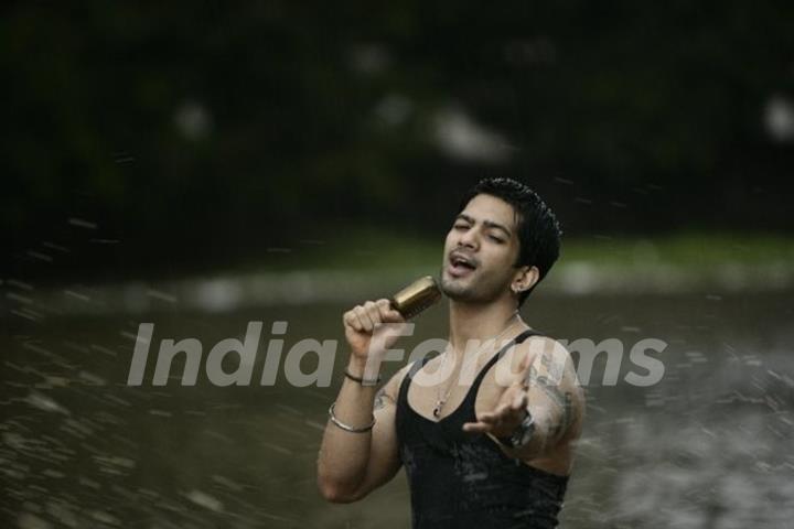 Amit Tandon