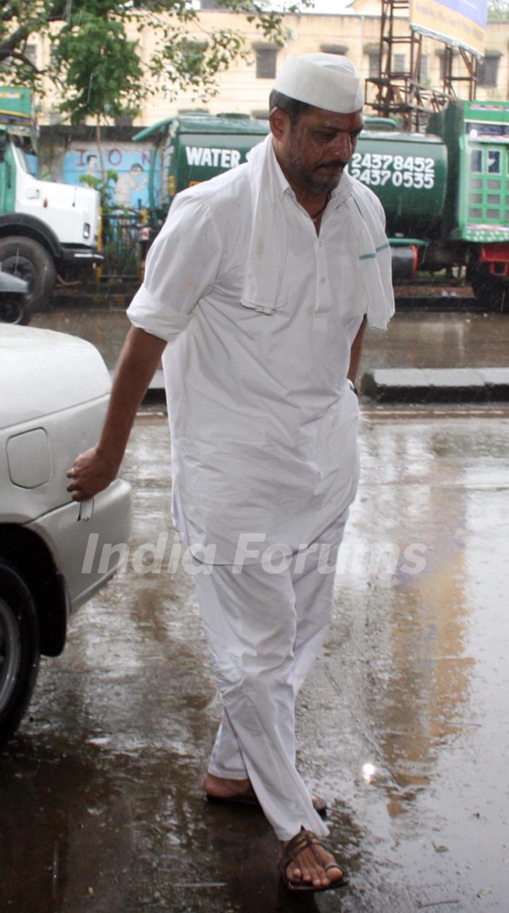 Nana Patekar paying devote to Lord Ganesha during the occasion of Ganesh Chaturthi at their home