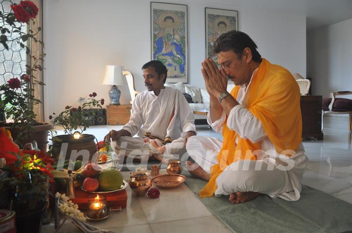 Jackie Shroff offers prayers to an idol Hindu God Lord Ganesh on 'Ganesh Chaturthi at Home