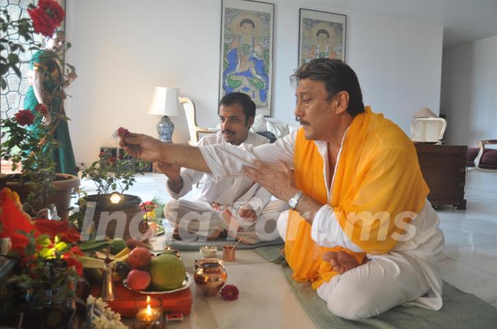 Jackie Shroff offers prayers to an idol Hindu God Lord Ganesh on 'Ganesh Chaturthi at Home