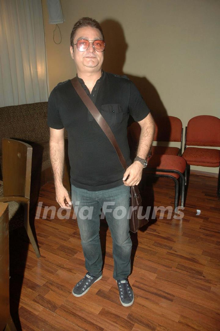 Vinay Pathak at 'Tere Mere Phere' film promotional event
