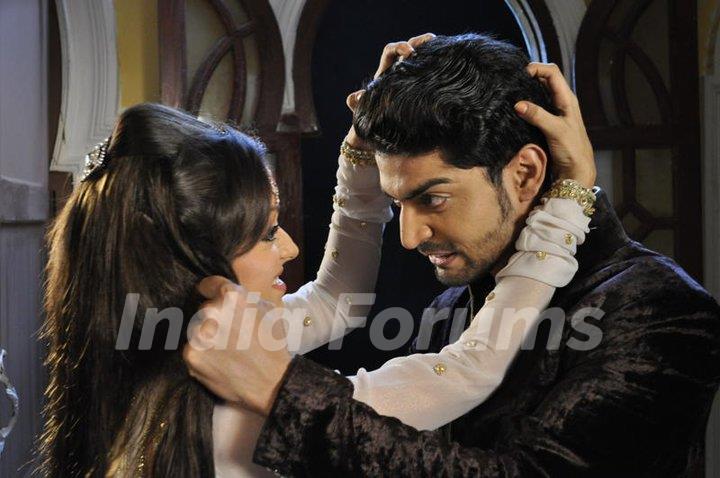 Still image of Geet and Maan