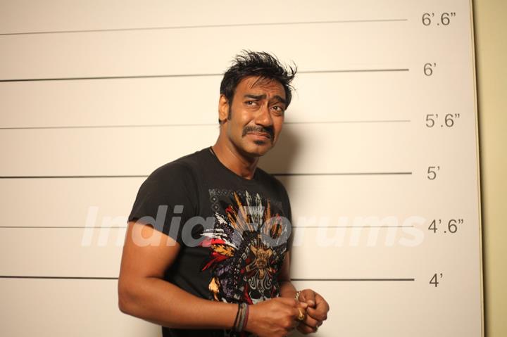 Ajay Devgn in the movie Rascals