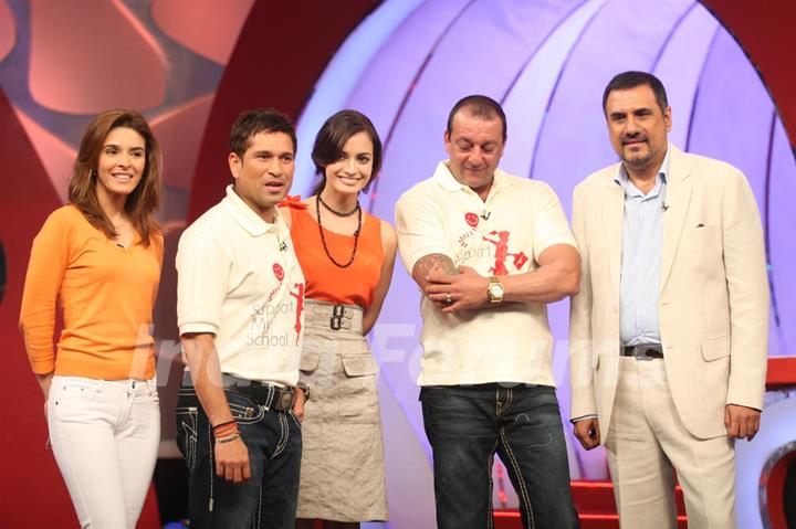 Raageshwari, Sachin Tendulkar, Dia Mirza, Sanjay Dutt and Boman at NDTV 'SUPPORT MY SCHOOL' event