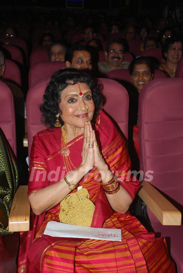 Celeb at Vyjayanthimala Bali tribute in Dadar