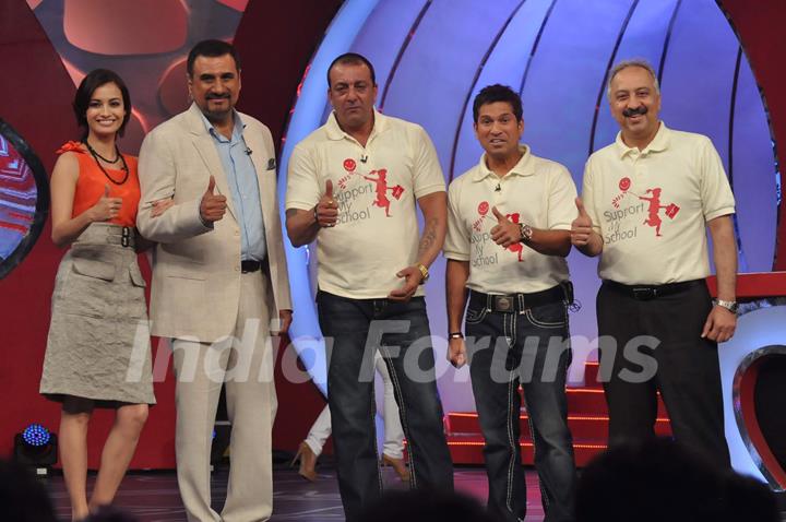 Dia Mirza, Boman Irani, Sanjay Dutt and Sachin Tendulkar at NDTV Suppport my school telethon, Yashra