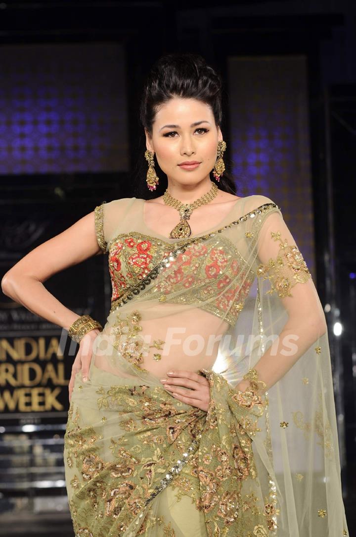 Model walks the ramp for designer Bhairavi Jaikishen's show at Amby Valley India Bridal Week day 2. .