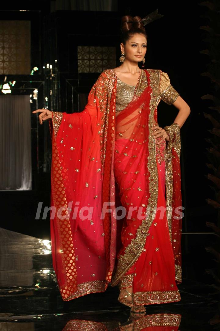 Model walks on the ramp for Neeta Lulla Show at India Bridal week 2011 Day 4 in Grand Hyatt, Mumbai