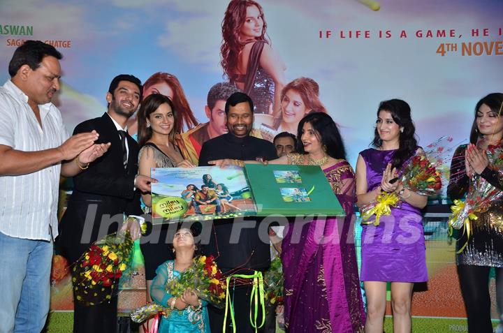 Cast and Crew at 'Miley Naa Miley Hum' music launch at Novotel