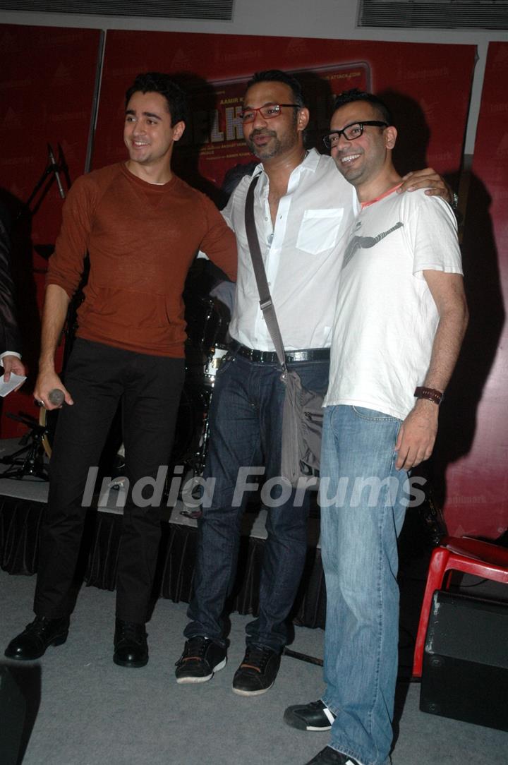 Imran Khan at Delhi Belly DVD launch at Landmark