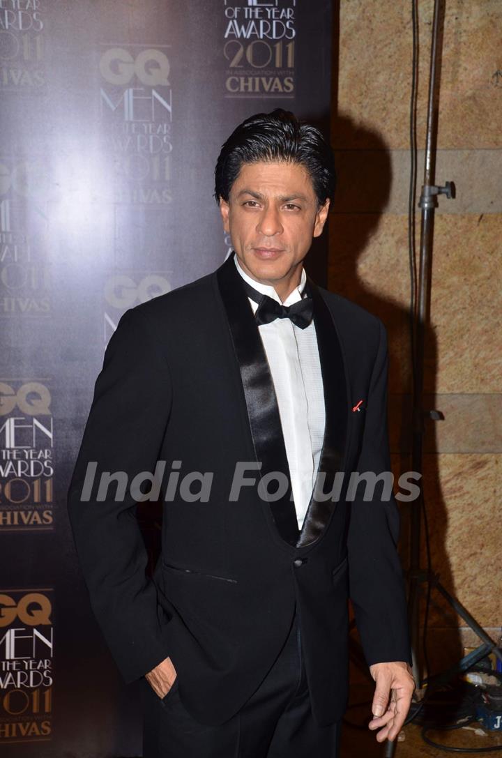 SRK at GQ celebrates its 3rd anniversary in India with the Men of the Year Awards