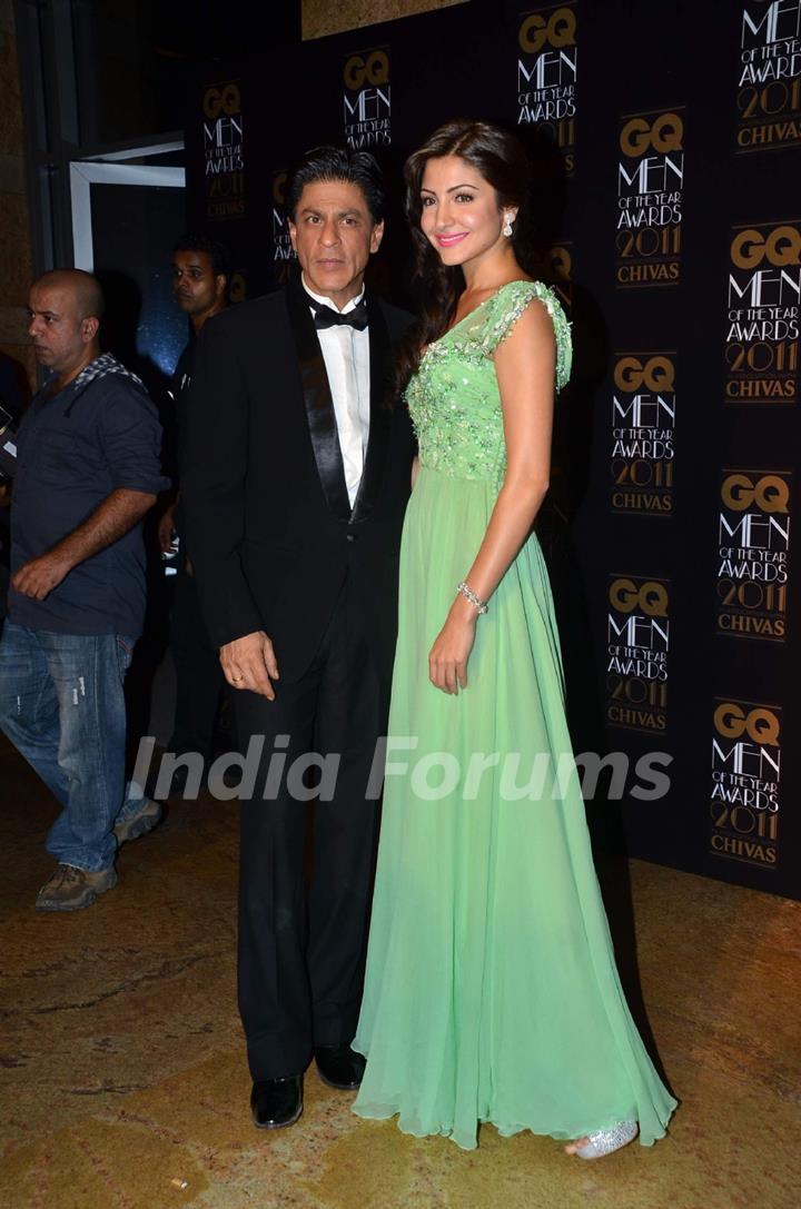 SRK with Anushka Sharma at GQ celebrates its 3rd anniversary in India with the Men of the Year Award