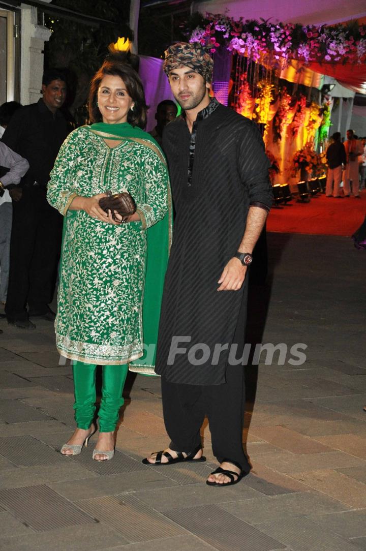 Ranbir and Neetu Singh grace Sanjay Dutt's Mata Ki Chowki in Bandra