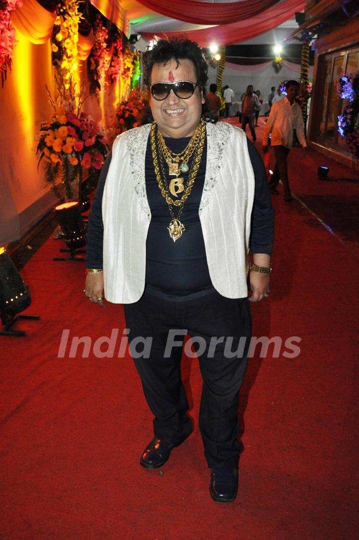 Bappi Lahiri grace Sanjay Dutt's Mata Ki Chowki in Bandra