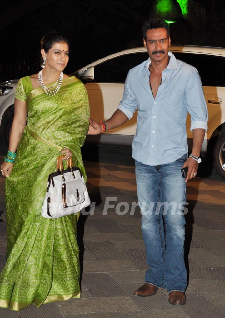 Ajay and Kajol grace Sanjay Dutt's Mata Ki Chowki in Bandra